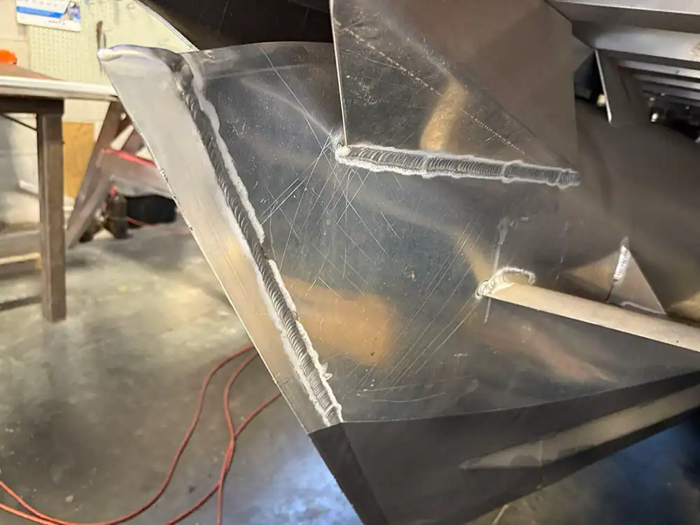 Heavy Duty Keels | Tridentpontoons